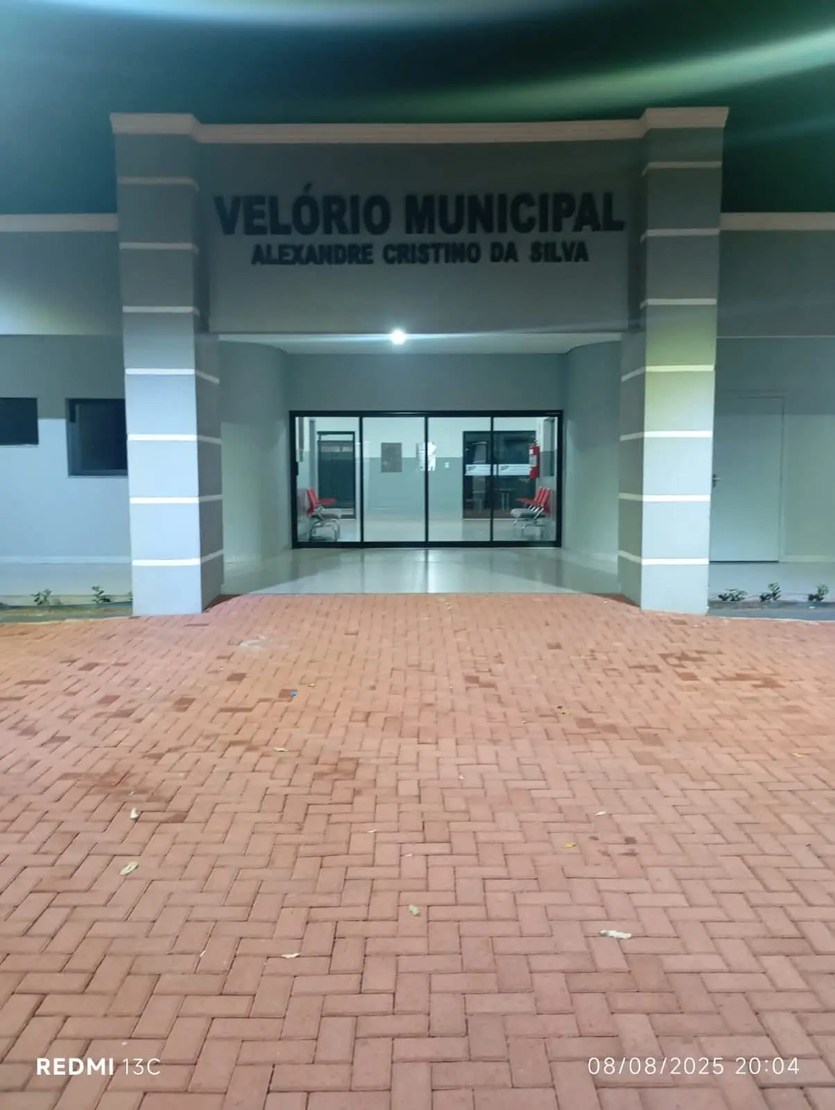 VELÓRIO MUNICIPAL “VEREADOR ALEXANDRE CRISTINO DA SILVA” É REINAUGURADO EM MIGUELÓPOLIS